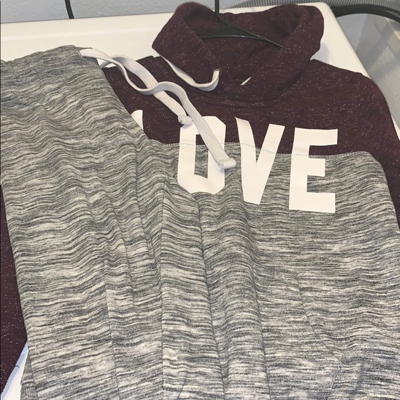 Tshirt Center Pants - Sweat suit